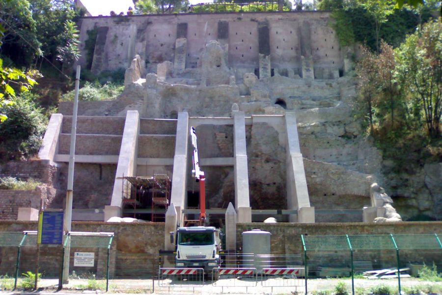 Ristrutturazione (Lungo Tevere Aventino)